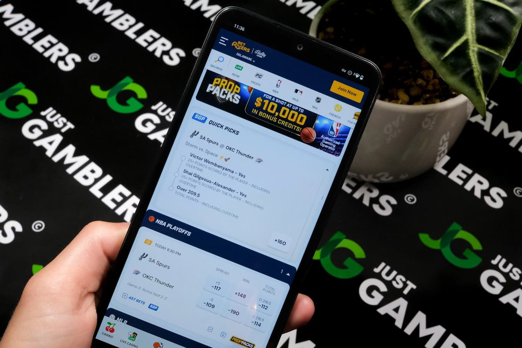 Photo of BetRivers DE Dover sportsbook landing page.