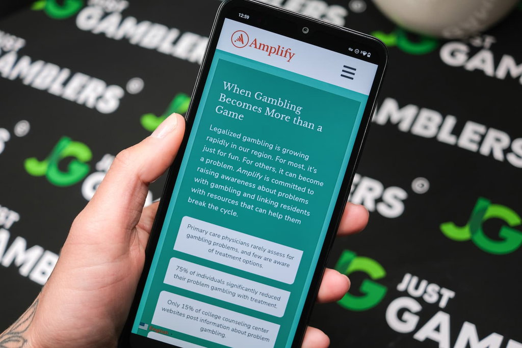 Photo of Amplify CT responsible gaming resource website.
