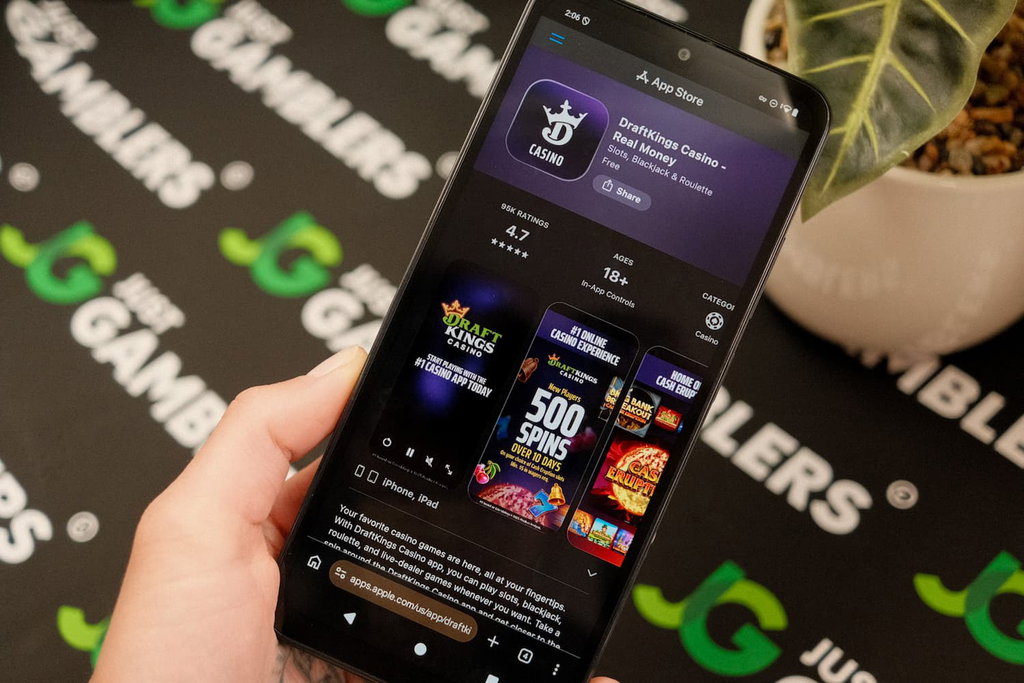 Photo of DraftKings casino app.