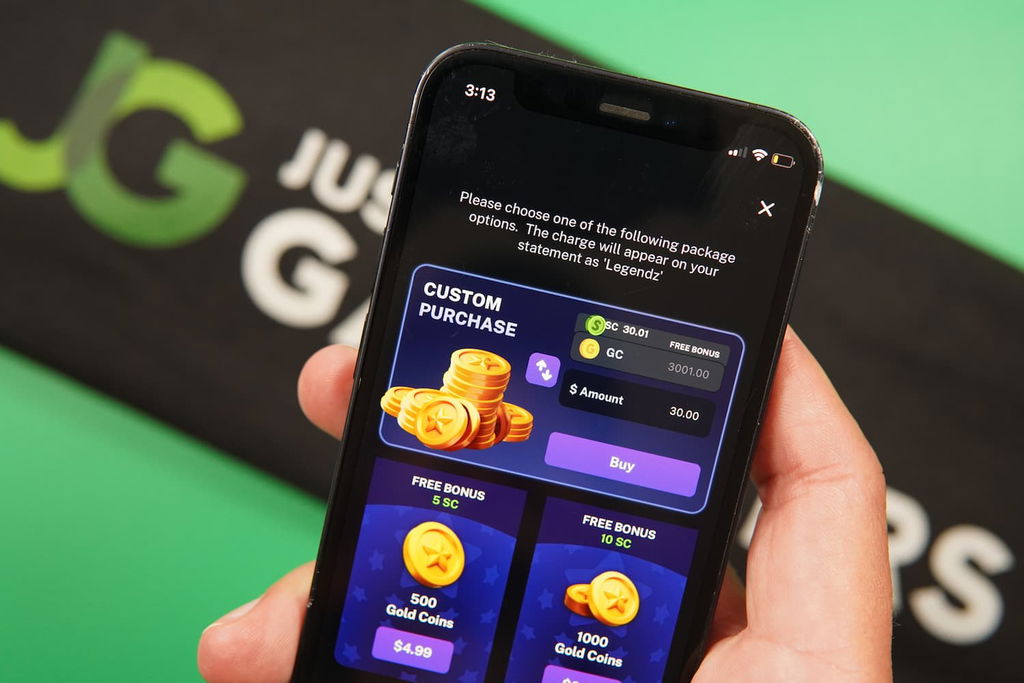 Patrik Lidin holding an iPhone with the Legendz casino purchase page loaded on the webpage.