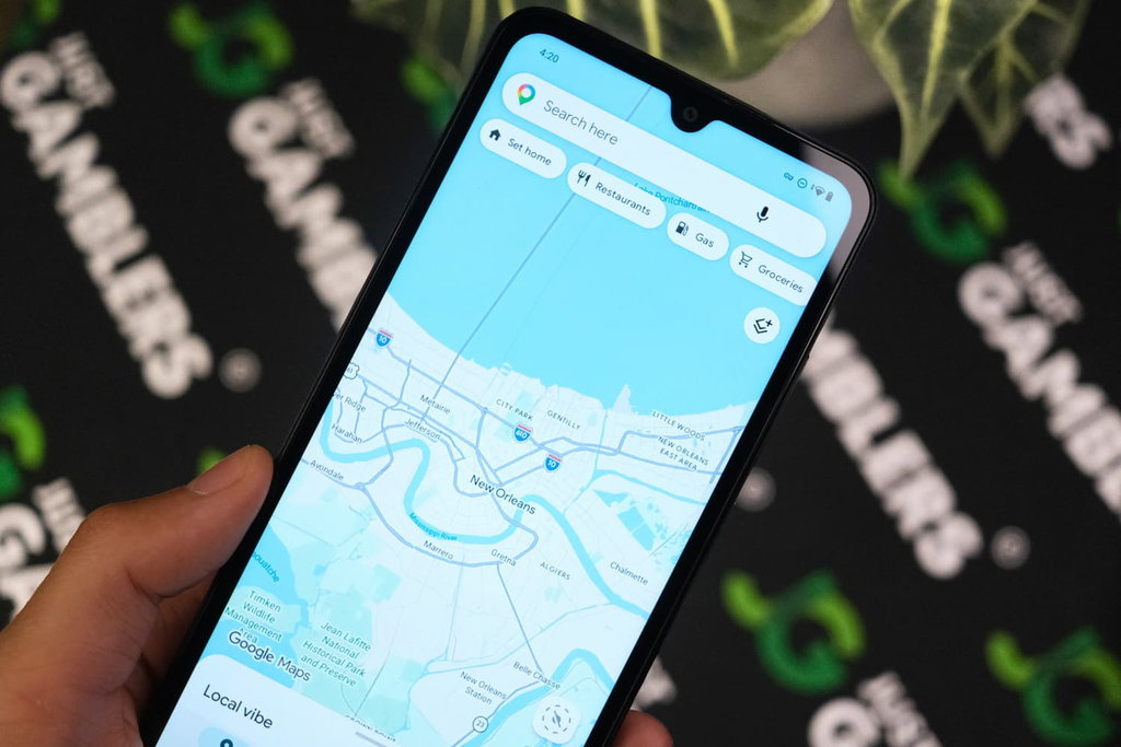 Photo of Google Maps to provide context for geolocation technology.