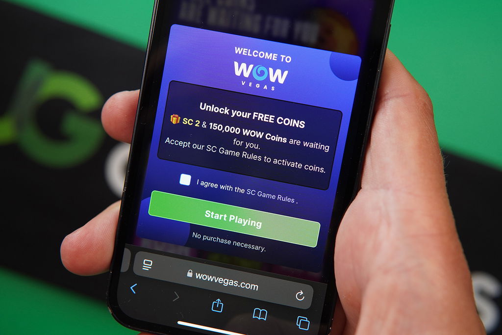 Photo of Patrik Lidin showing a sweepstakes no deposit bonus offer.